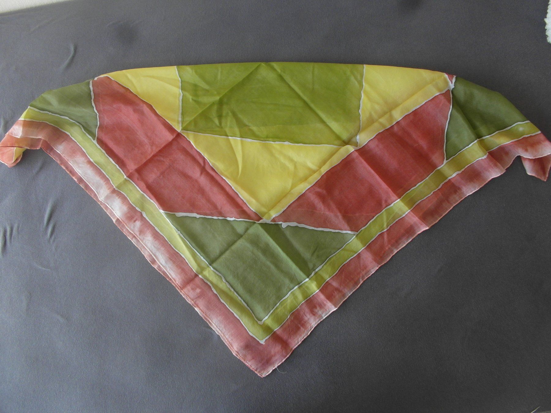 Foulard & Sciarpe: 3 Schals Foulards aus Seide – Usato da Schönenbuch venduto da Imagine6 1