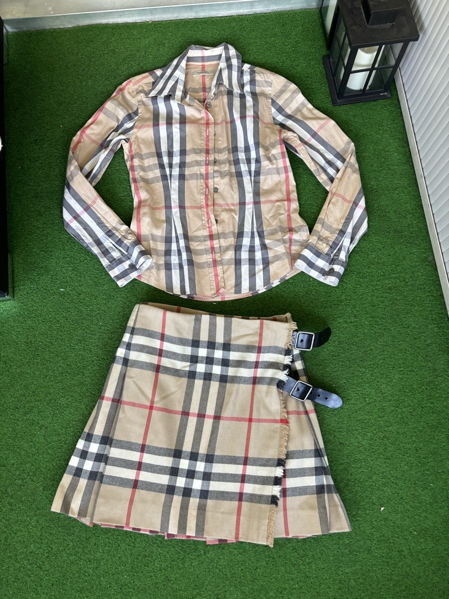 Burberry Kleiderpakete: BURBERRY Bluse mit Rock Gr.S – Gebraucht aus Zug von Biki72