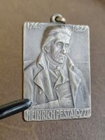 Heinrich Pestalozzi, Schweizer Pädagoge Bronze-Anhänger 
