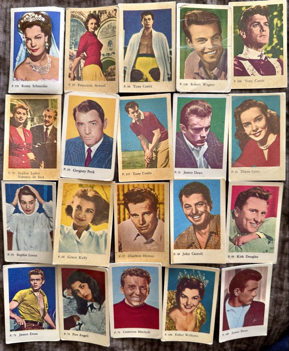 Carte collezionabili: Filmstars  – Usato da Duebendorf venduto da 69R81y