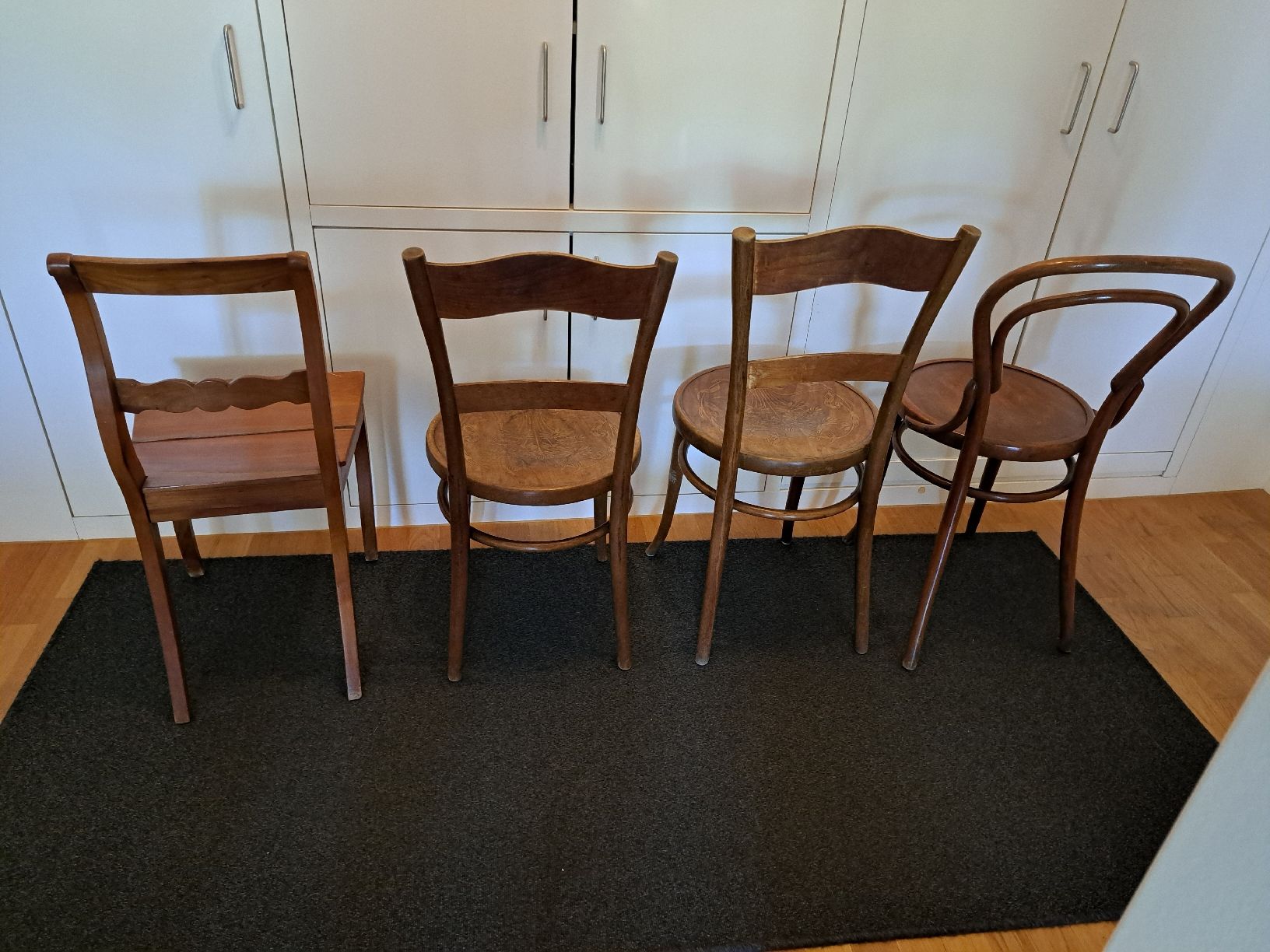 Chaises: Chaises de bistrot – D'occasion à Zürich par ren_q7gc 1