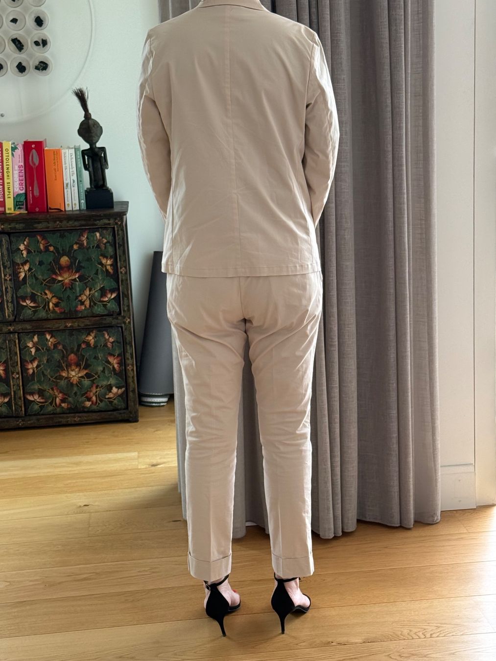 Lis Lareida Completi & Tailleur: Hosenanzug Lis LAREIDA GR 36 – Usato da St. Gallen venduto da Frickmoser 2