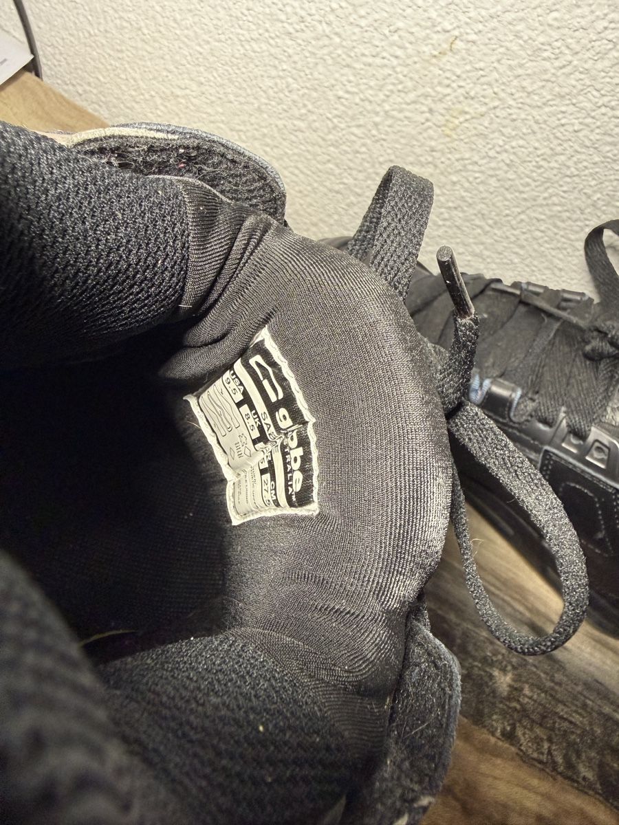 Scarpe da uomo: Globe Skate-Schuhe Grösse 43 / US 9.5 – Usato da Dietwil venduto da sel_6c6p 1