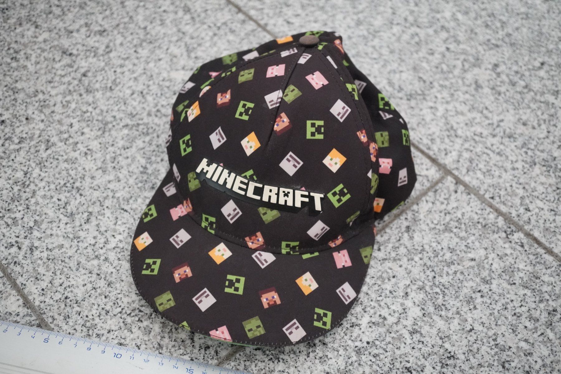 Autres vêtements garçon: Minecraft   Cap   ab 1.- – D'occasion à Eschenbach SG par craniums