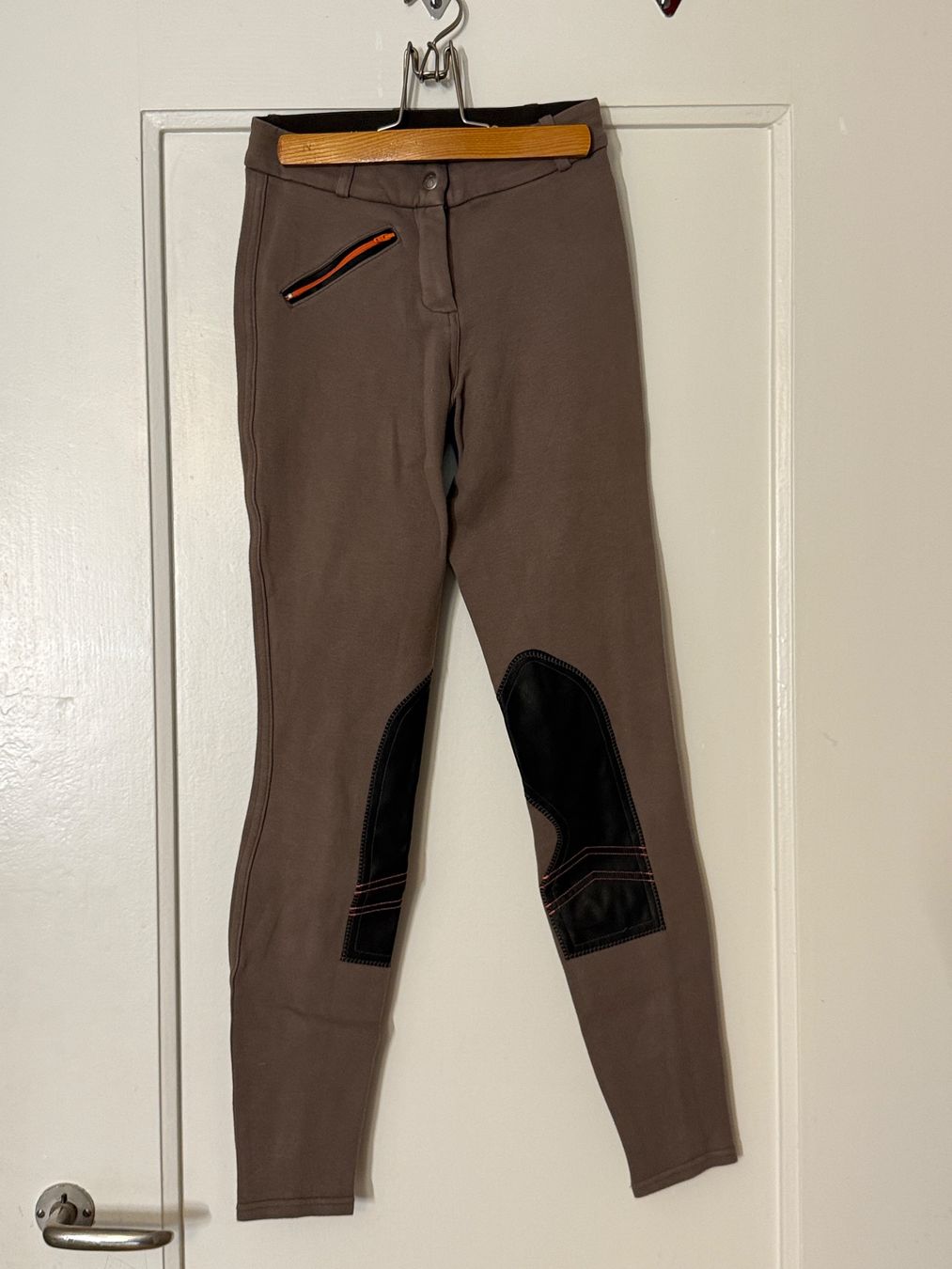 Pantalons: Reithose Gr. 152 – D'occasion à Bern par van_9tdj
