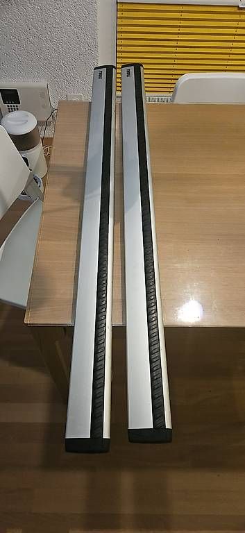 Barres de toit: Thule Wingbar Evo 118 + Flush Rail 710600 + Kit 186009 – D'occasion à Bern par dan_sr6p 1