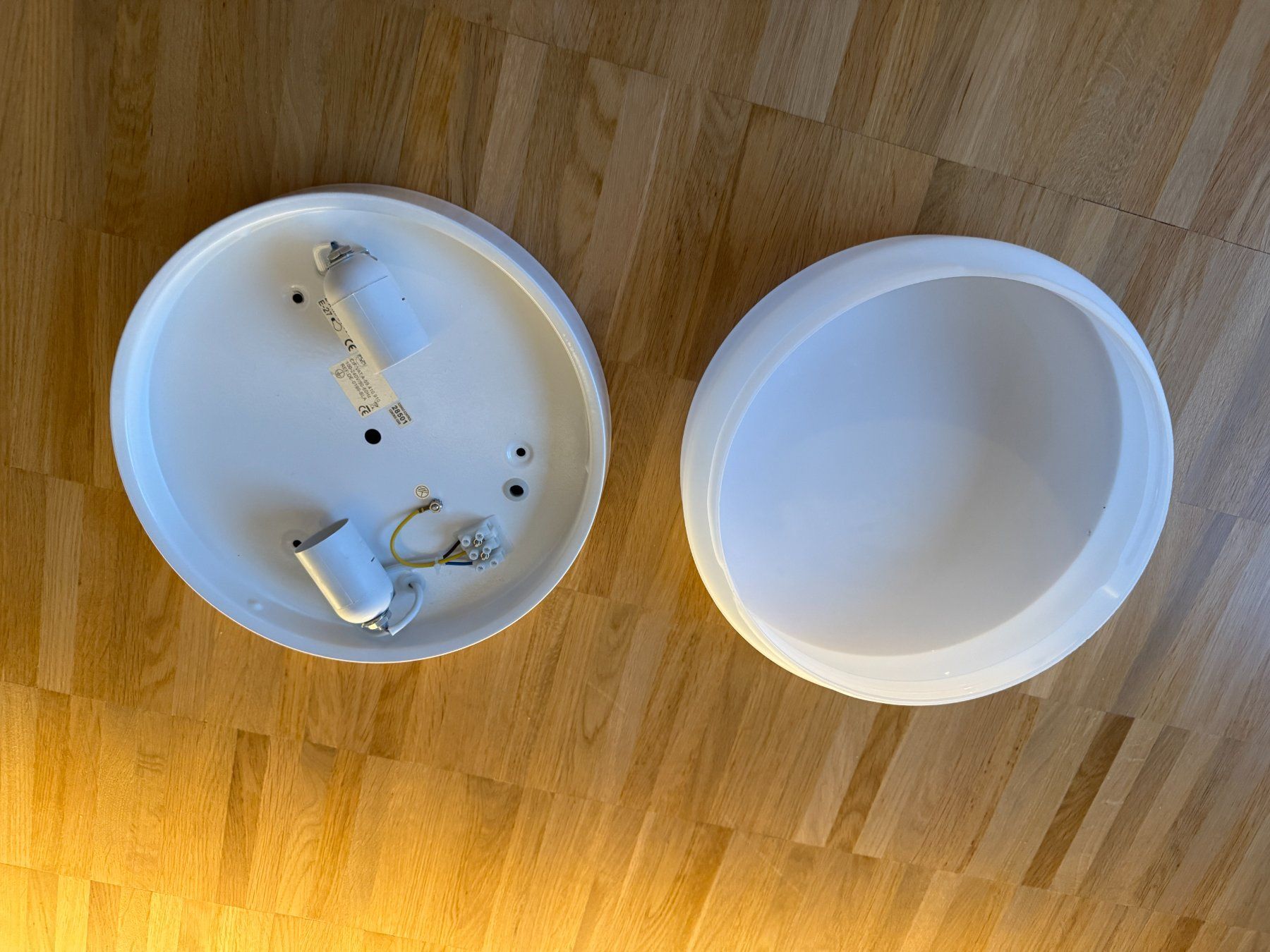 Kronleuchter & Deckenlampen: FORLIGHT FARROW LED Deckenlampe Weiss E27 – Gebraucht aus Zürich von OG_Art 2