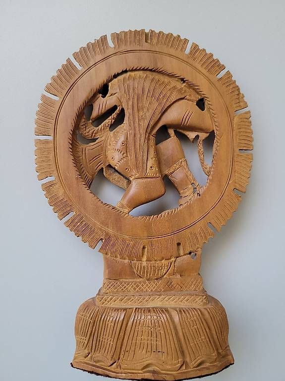 Statuette: tanzende Shiva aus Holz  – Usato da Spreitenbach venduto da dde_5k86 2