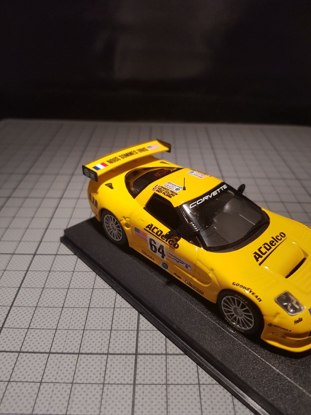 Chevrolet Modellini d'auto: Corvette C5R #64 24 Heures du Mans 2002 – Nuovo (secondo la descrizione) da Chézard-St-Martin venduto da AlPat-Collections 2