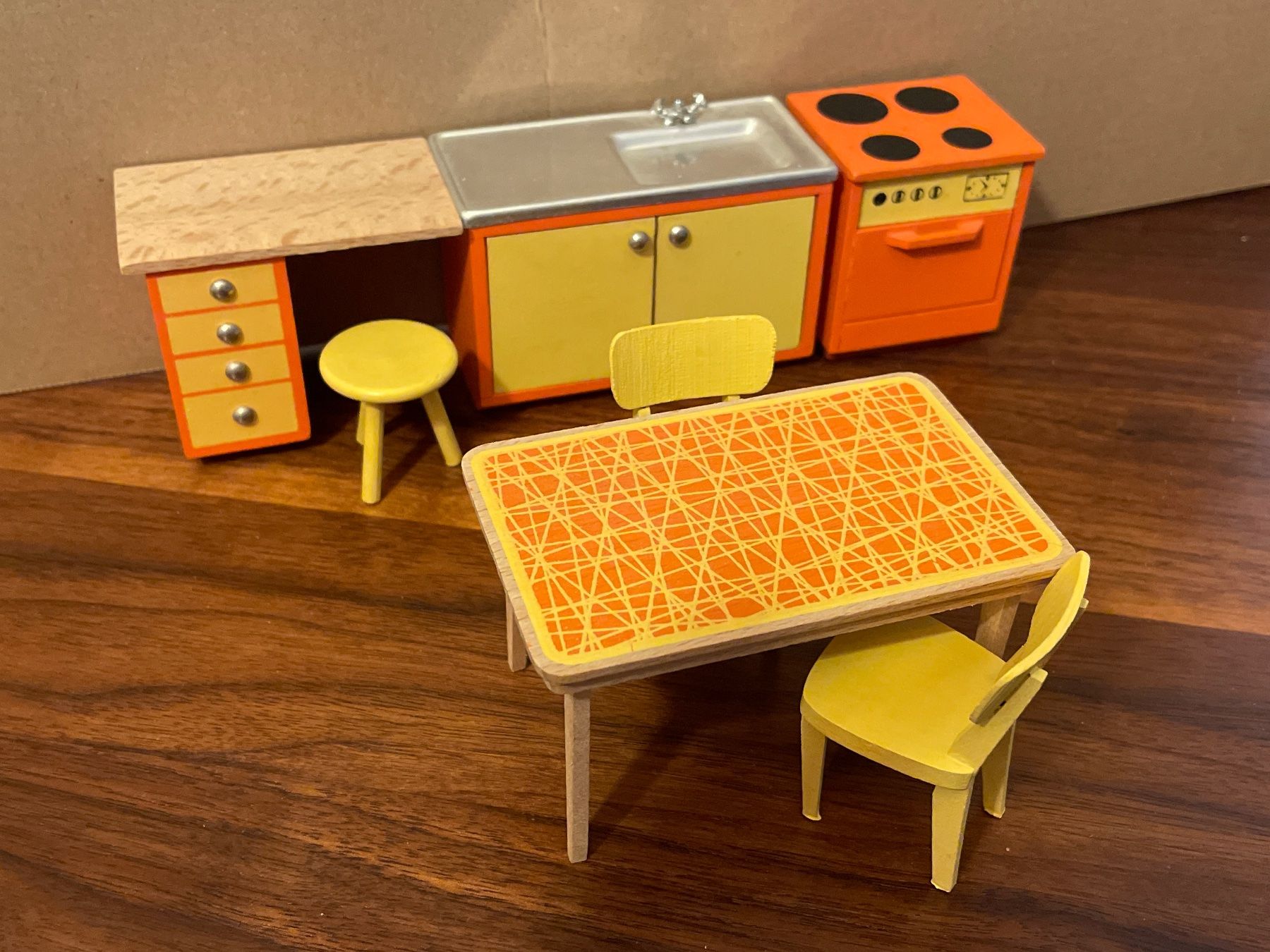 Lundby Case e mobili per bambole: Puppenhaus aus den 70er Jahren – Usato da Zürich venduto da plumita 6