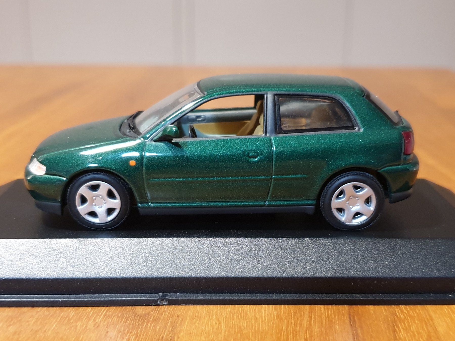 Audi Modellautos: Audi A3 1.8  -  Minichamps – Gebraucht aus Oberfrittenbach von  5