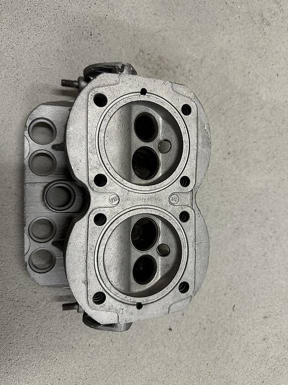 Tutti pezzi di ricambio auto: Fiat 500 / 126 Zylinderkopf  – Usato da Zürich venduto da Gregorycar 2