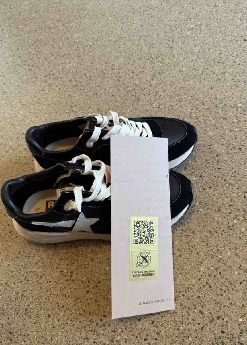 Golden Goose Herrenschuhe: Golden goose runner 42 – Neu (gemäss Beschreibung) aus Lausanne von hos_62xg 1