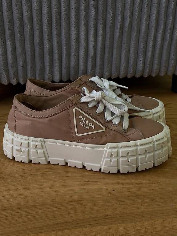 Prada Damenschuhe: Baskets à plateforme Prada en nylon beige - Taille 39 – Gebraucht aus Cologny von Nayiri 4