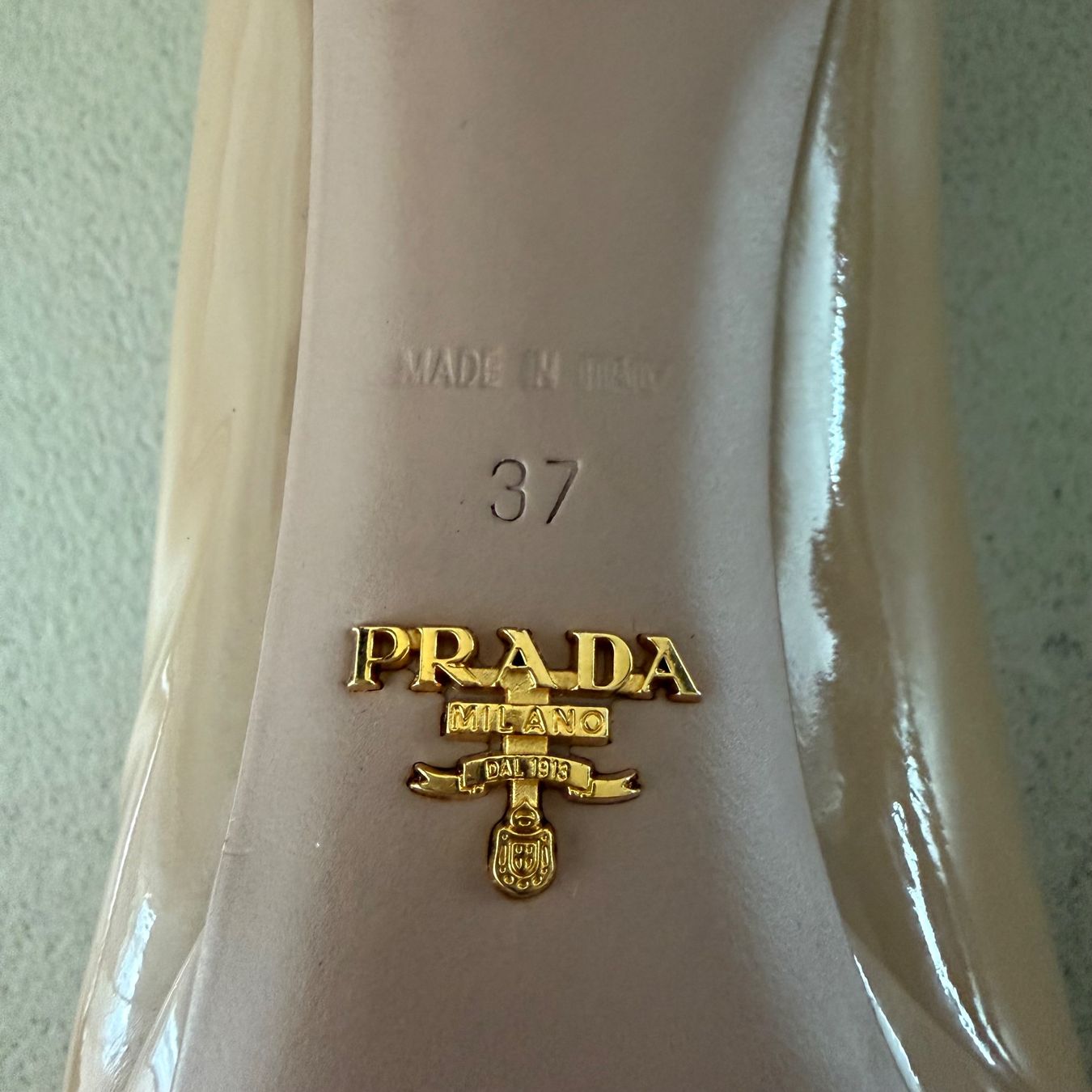 Prada Damenschuhe: PRADA Pumps Lackleder 💖 – Gebraucht aus Zürich von ClosetQueen 9