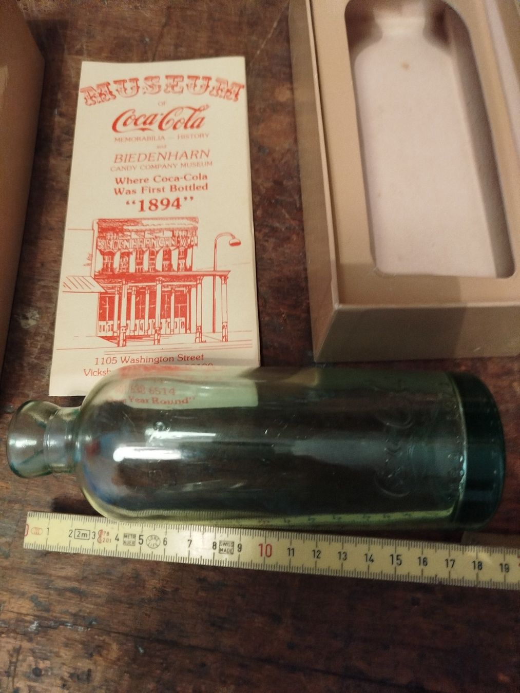 Coca-Cola Flaschen: Coca Cola Flasche retro – Neu und originalverpackt aus Zürich von Zebragaul 1