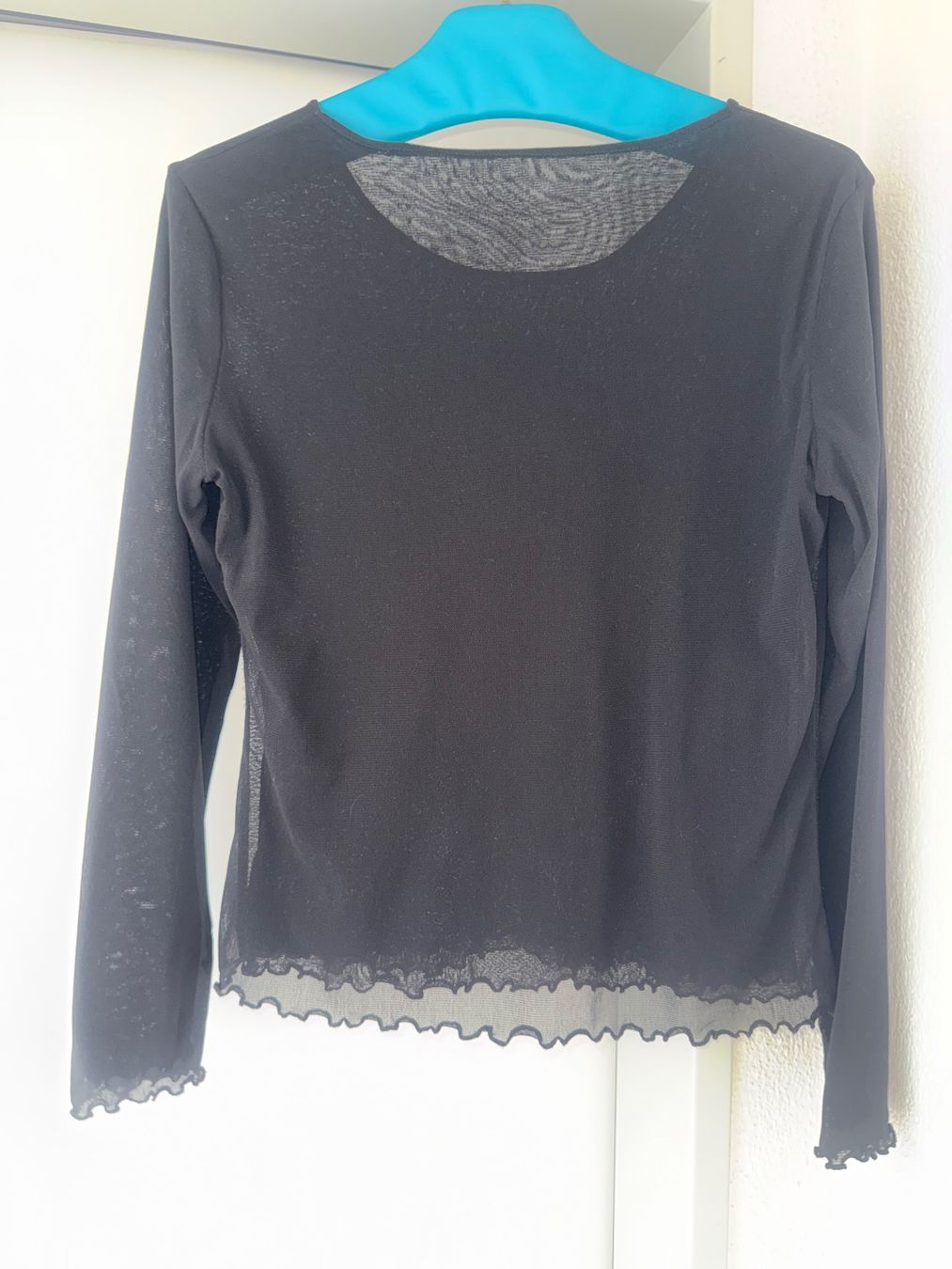 T-shirt: langärmeliges T-Shirt – Usato da Buchrain venduto da nat_pl5p 1
