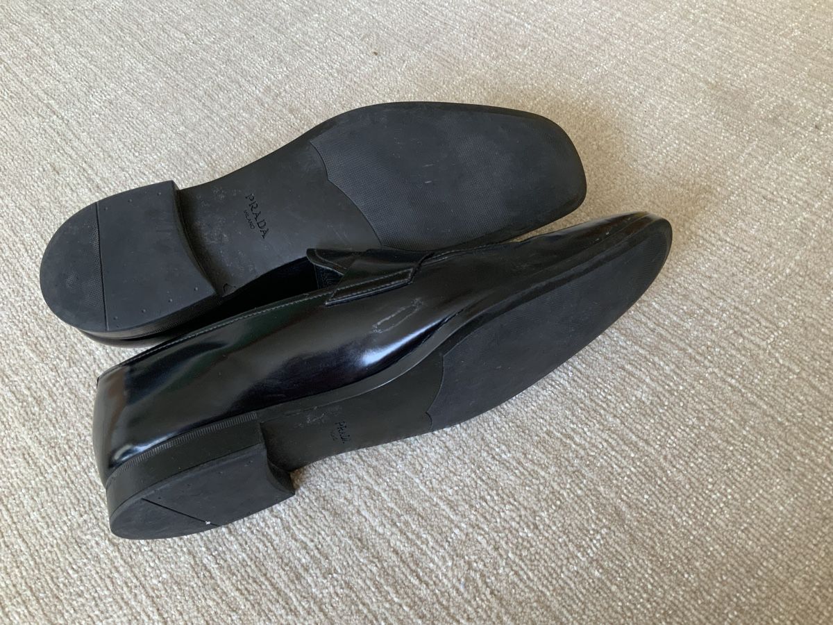 Prada Scarpe da uomo: Prada Leather Penny Loafers - Schwarz - Grösse 44 - Echtlede – Usato da Zürich venduto da leonzo 2