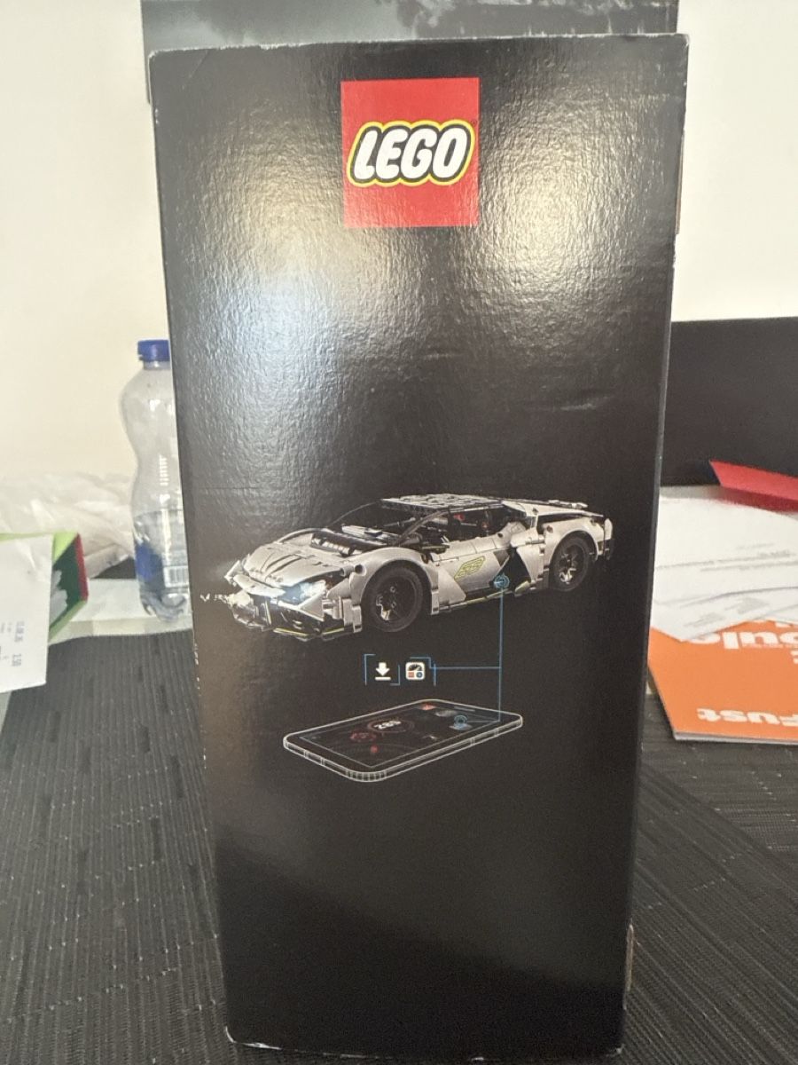 Lego Giocattoli: Lego Technic set 42214 Lamborghini Revuelto – Nuovo e nell'imballaggio originale da Goldach venduto da yan_s75n 2