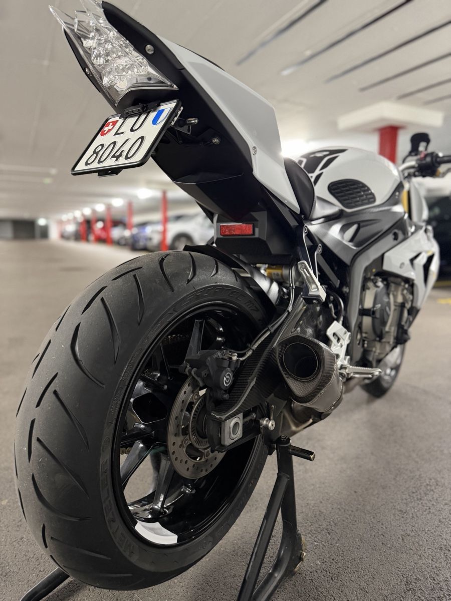 BMW Strada: 2016 BMW S1000R – Usato da Dierikon venduto da Unknown_R6 4