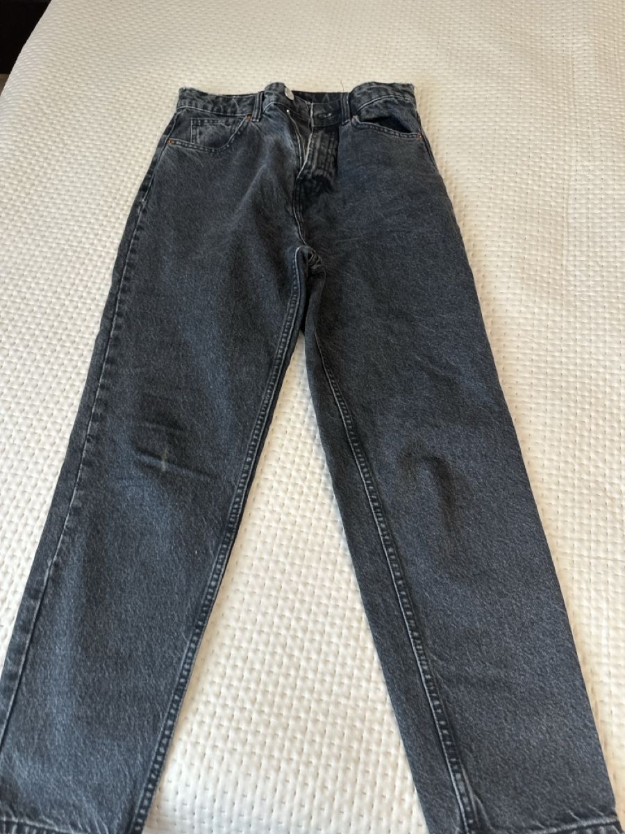 Jeans: Zara Hose Gr 36 – Usato da Volketswil venduto da Sina008 3
