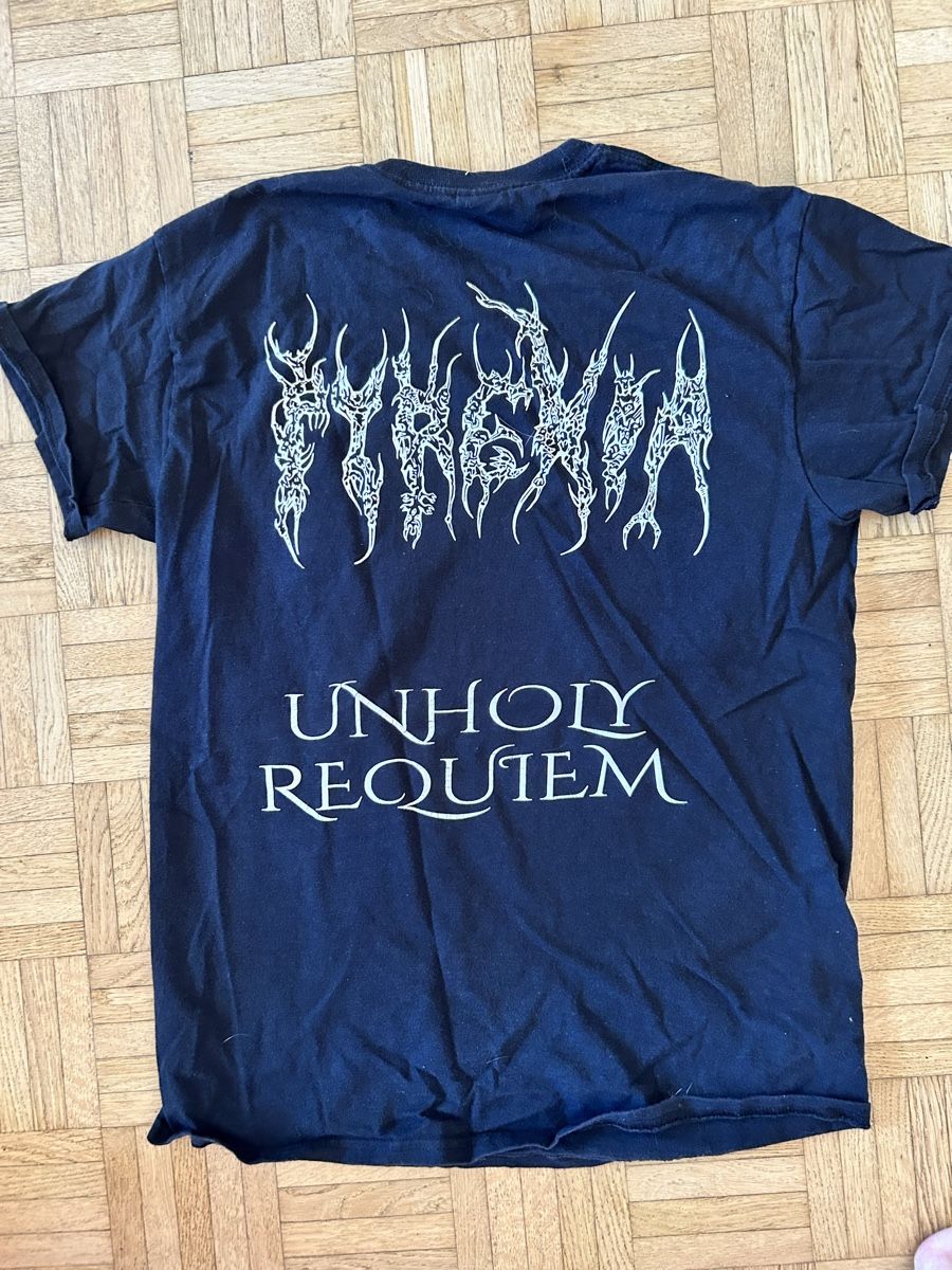 T-shirts: Pyrenia Metal Shirt M – D'occasion à Winterthur par MetalCicada 1