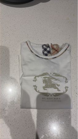 Elegantes Burberry Baby Shirt, Grösse 68, Top Zustand!