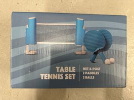 Tischtennis-Set mit Netz zwei Schlägern und zwei Bällen NEU
