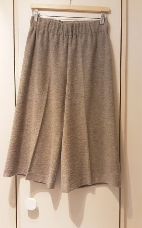 Seventy, pantalon culotte, 38(CH), gris, neuf, laine 20%