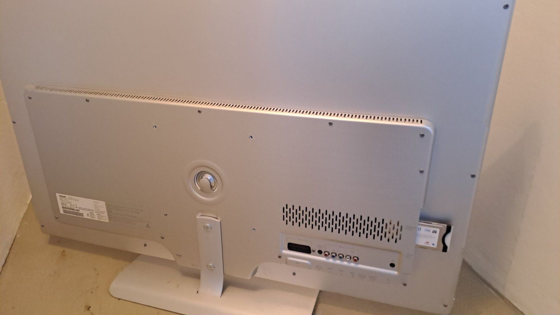 Philips Televisori: TV – Usato da Basel venduto da thi_sd5l 1