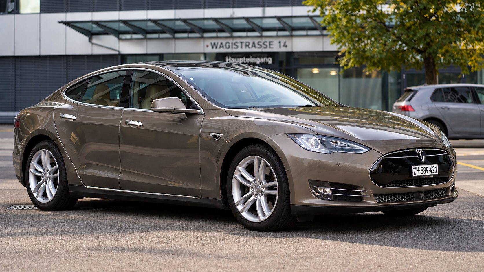 Tesla Autos: Tesla Model S 90D super zustand – Gebraucht aus Diessenhofen von ilovetouch10