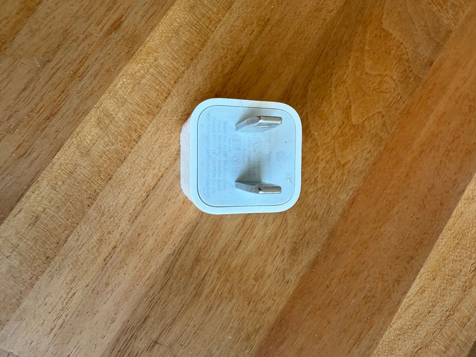 Apple Unità & Adattatore: Original Apple USB Power Adapter (US Version) – Usato da Baar venduto da s-nadine 2