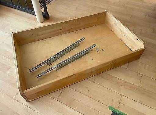 Scaffali: IKEA Ivar Komplement Tablare, Schubladen und Stange – Usato da Chur venduto da jol_knw6 1