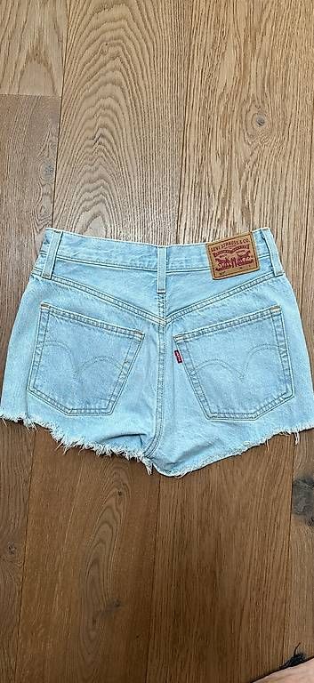 Levi's Jeans: 501 Shorts, Grösse 24, hell blau – Usato da Jonen venduto da victoria0206 1