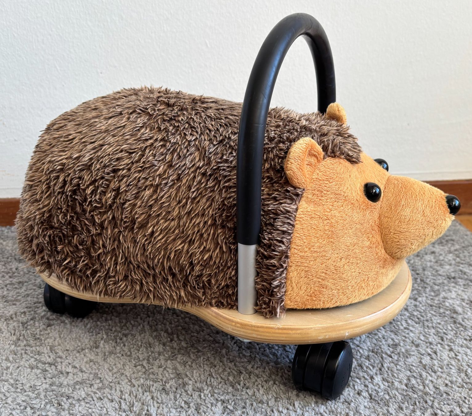 Fahrzeuge für Kinder: Wheely Bug klein Hedgehog / Igel – Gebraucht aus Zürich von IlkaK