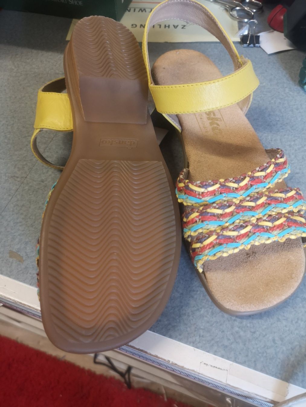 Helvesko Damenschuhe: Helvesko dansko – Neu und originalverpackt aus Möhlin von Highwaytom 2