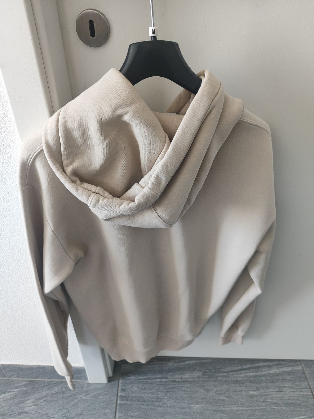 Pulls & Sweat-shirts: Pull ZARA beige clair, taille S – D'occasion à Vétroz par mrcl01 2
