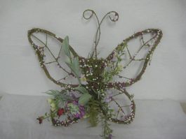 SCHÖNE  SCHMETTERLING   TÜRKRANZ