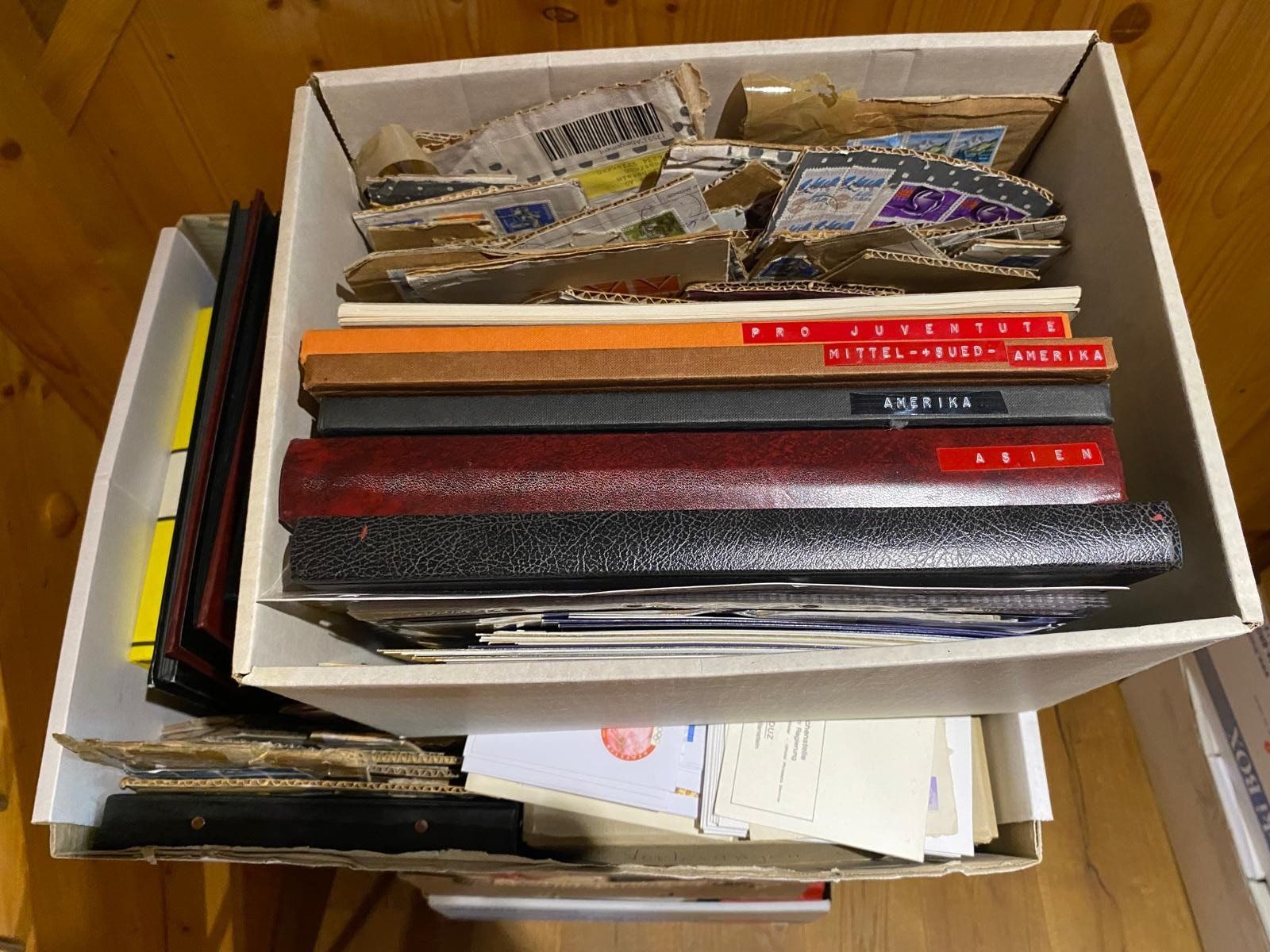 Tous les timbres: Briefmarkensammlung – D'occasion à Degersheim par bau-max 2