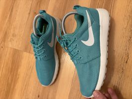 Nike Roshe One türkis-weiss, Grösse 38.5, Top Zustand!