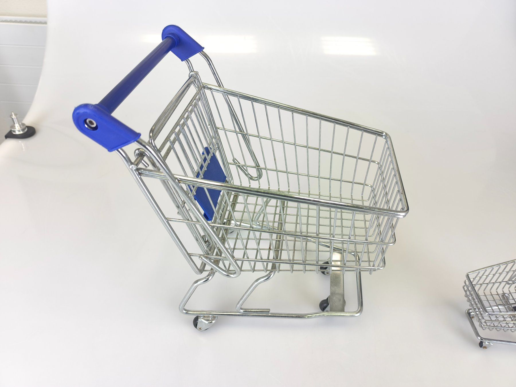 Tutte le decorazioni: 2x Mini Einkaufswagen Deko Metall 33cm & 15cm – Usato da Rüti ZH venduto da Restwert_Rueti_ZH 3