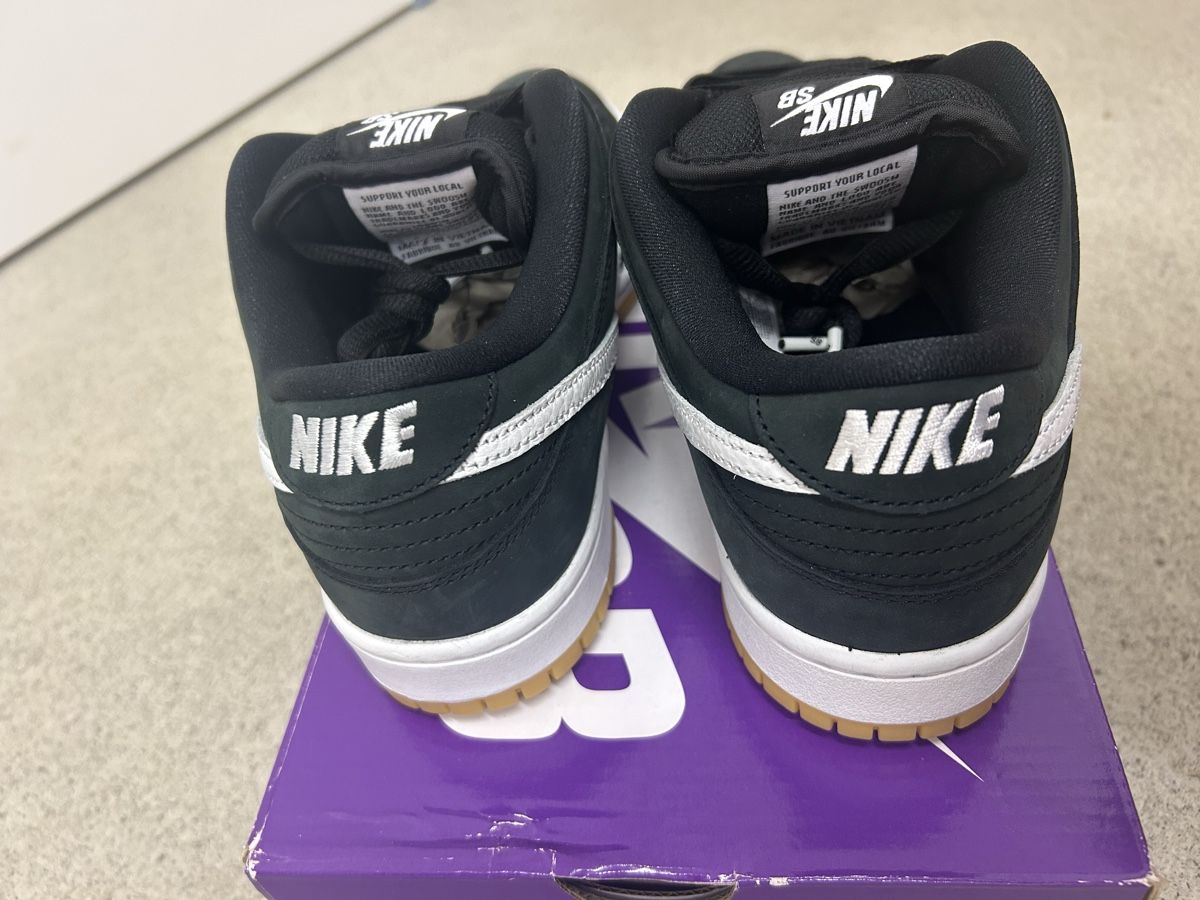 Nike Scarpe da uomo: Nike Dunk Low SB Black White Gum – Nuovo e nell'imballaggio originale da St.Gallen venduto da y.vrn1 6