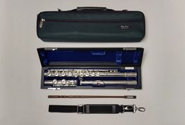 Professionelle Querflöte der Marke Muramatsu GX RCO