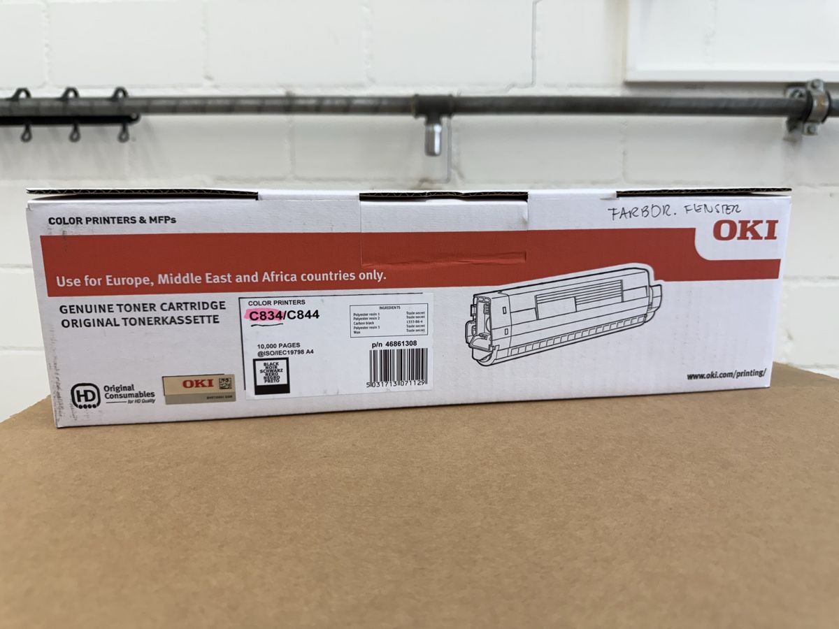 Oki Druckerpatronen & Toner: OKI Toner Black p/n 46861308 C834 / C844 – Neu und originalverpackt aus Steinhausen von sue_f9pp