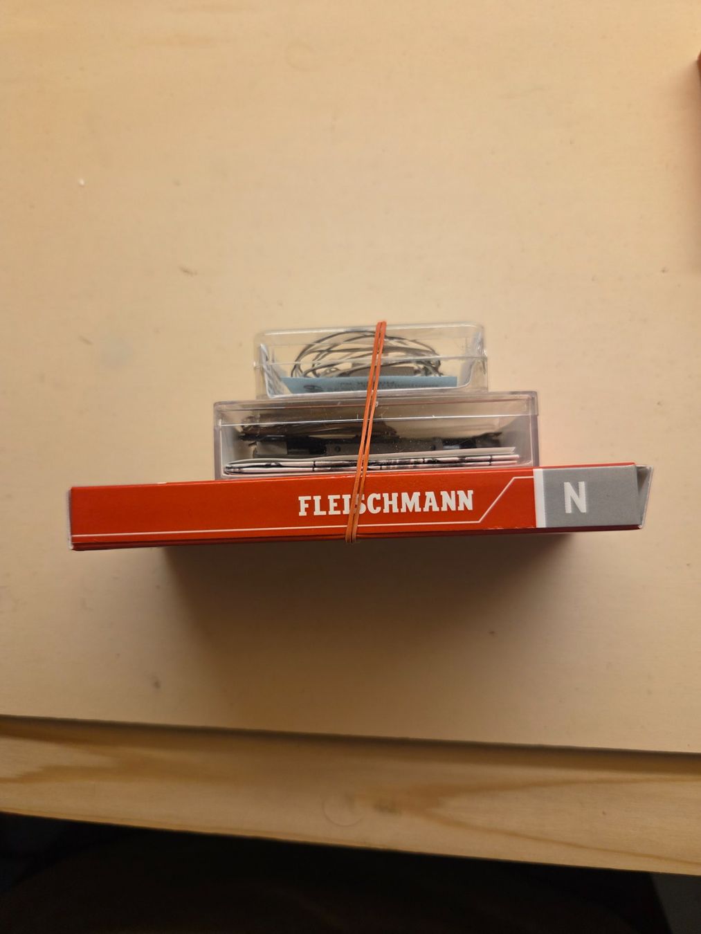 Fleischmann Modelleisenbahnen: Fleischmann Spur N Weiche 9171 – Gebraucht aus Jona von davidoff88 1