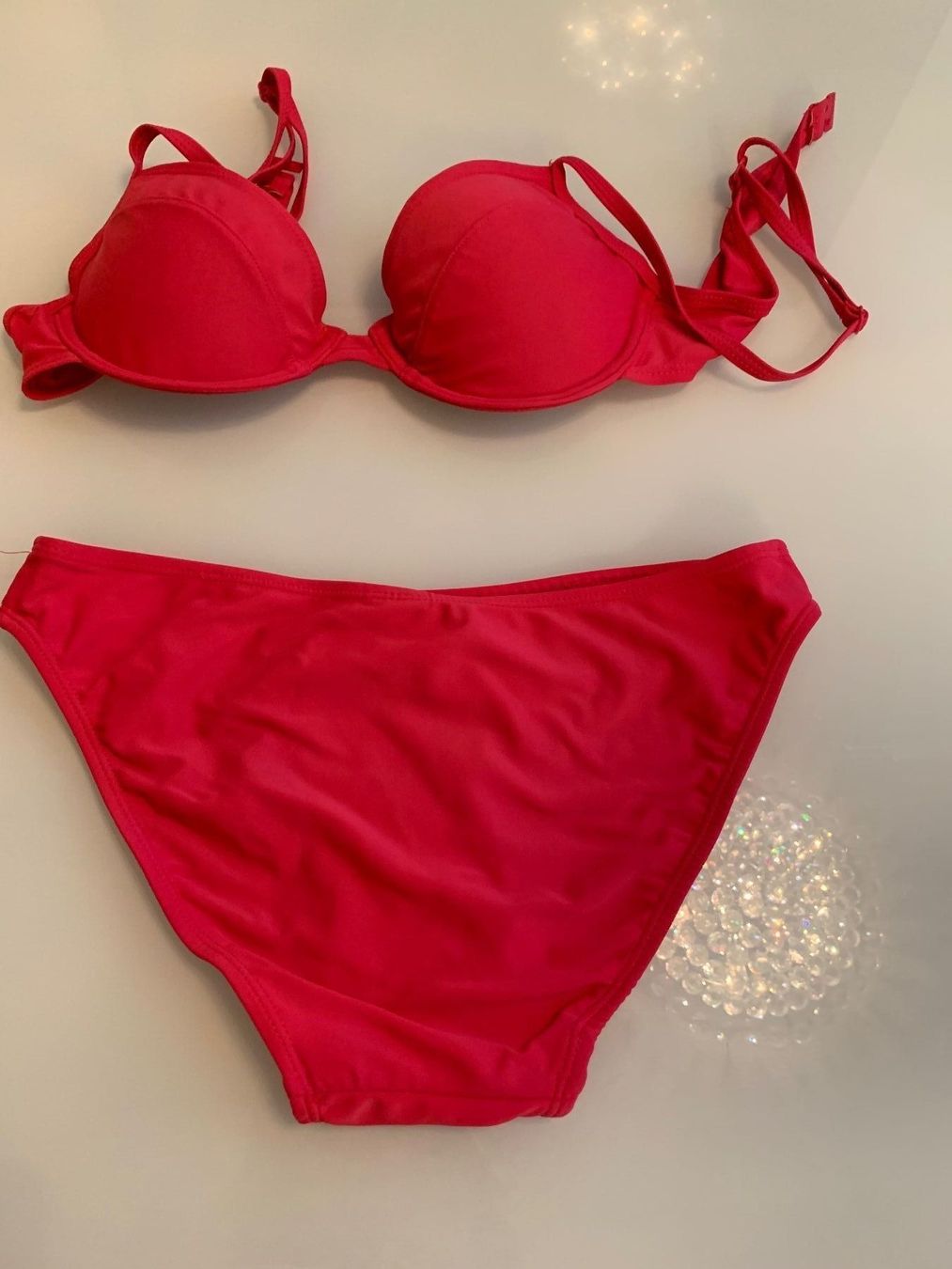 Costumi da bagno & Bikini: Bikini Rot – Nuovo (secondo la descrizione) da Adliswil venduto da Jessik0 1