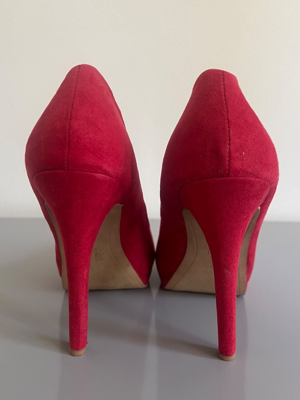 Zara Chaussures femmes: Red High Heels (38) – D'occasion à Zürich par Mel_Meli 1
