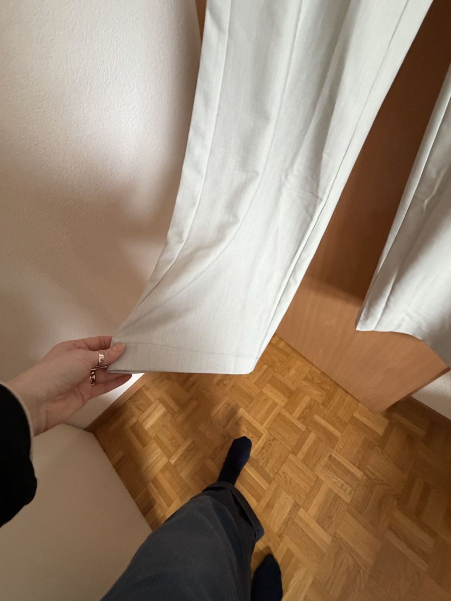 Pantaloni: Pantalons élégant Cropp taille 42 – Nuovo e nell'imballaggio originale da Savagnier venduto da Pivovar2 1