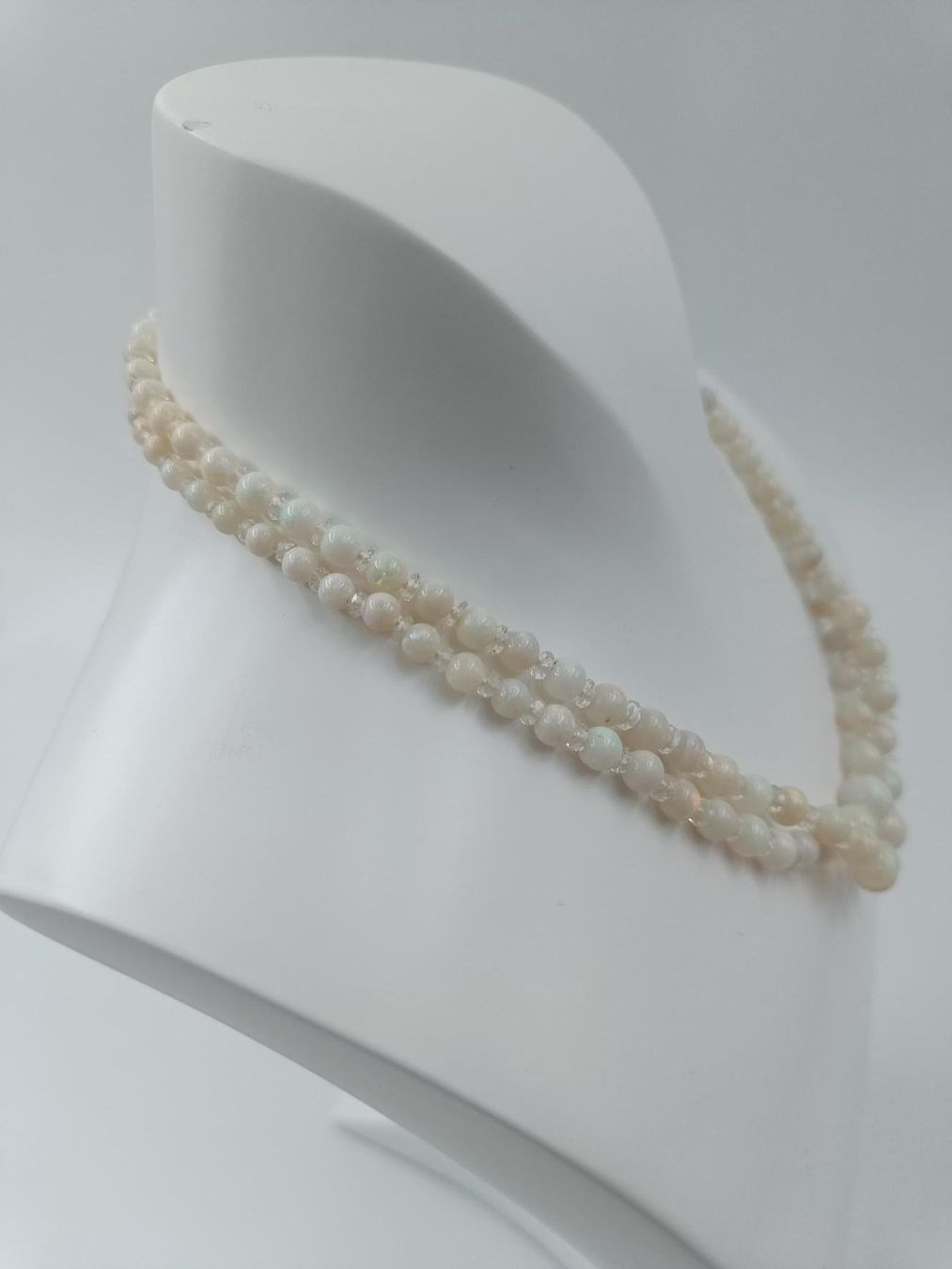 Ketten: WEISSES OPAL COLLIER MIT BERGKRISTALLEN – Gebraucht aus Luzern von EdiGem 3