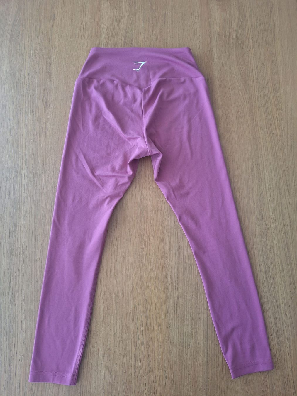Gymshark Leggings: Gym Shark 7/8 Leggings – Usato da Wollerau venduto da _2kp5 2